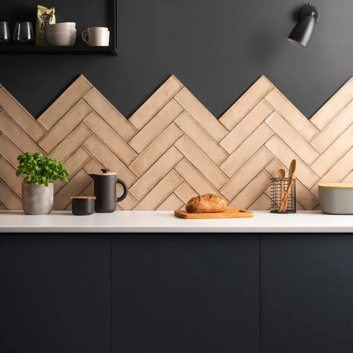 herringbone arrow tile backsplash