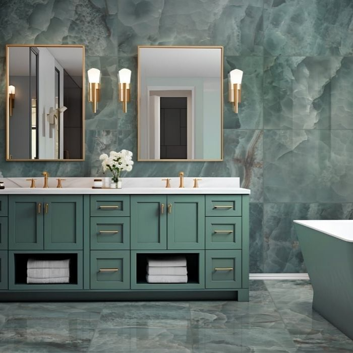 Green marble tiles in a luxurious bathroom