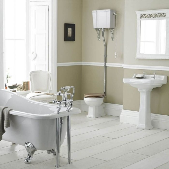 Traditional bathroom with a high cistern toilet and white flooring